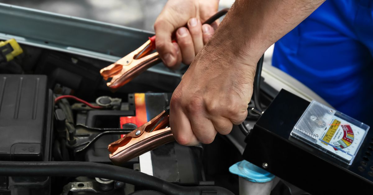 چگونه بفهمیم عمر باتری ماشین تمام شده؟